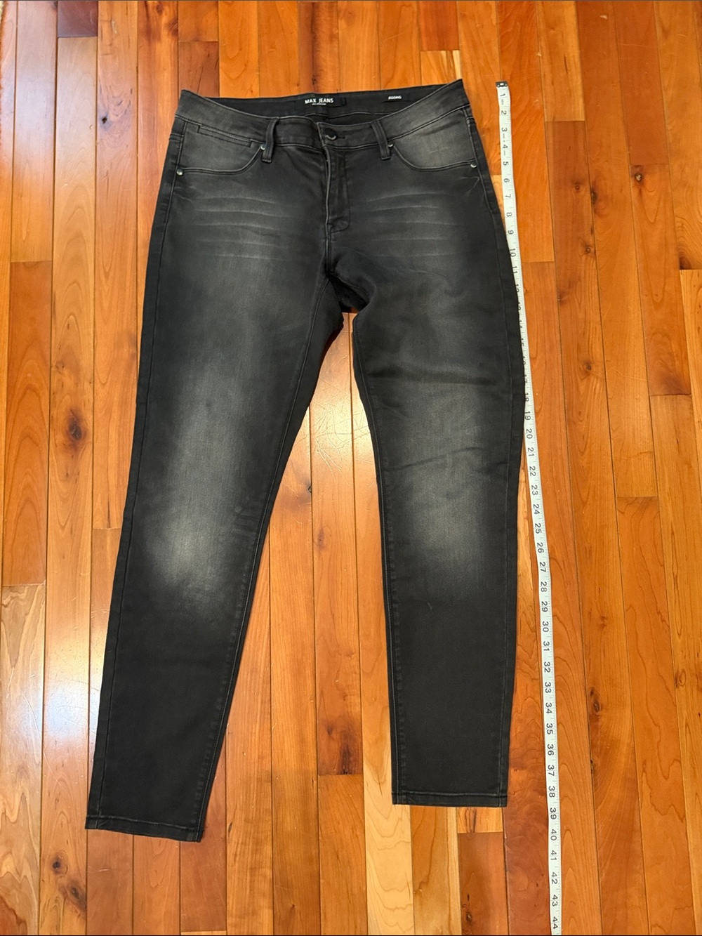 Women’s Max Jeans Black Skinny Jeggings